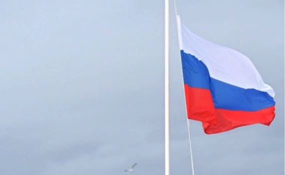 Колташов: Россия должна показывать силу и место своим недругам