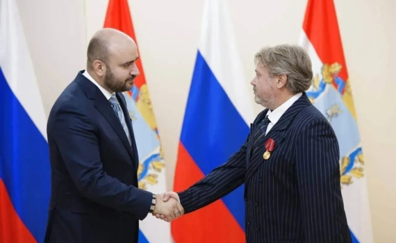 В Самаре Вячеслав Федорищев вручил государственные награды жителям региона