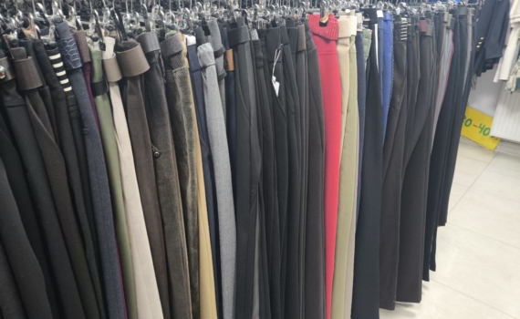 Капучино вместо индиго: почему все модники переходят на кофейные джинсы — забудьте про голубой в 2026 Капучино вместо индиго: почему все модники переходят на кофейные джинсы — забудьте про голубой в 2026